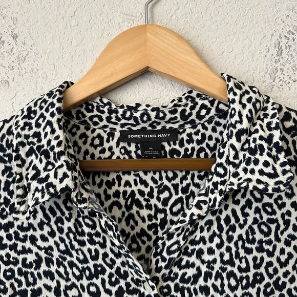 SOMETHING NAVY Leopard Print Button-Up Long Sleeve Shirt in Cream/Black - Picture 3 of 10